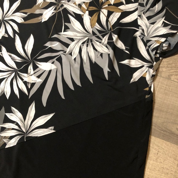 Long shirt playful floral print - Picture 3 of 8